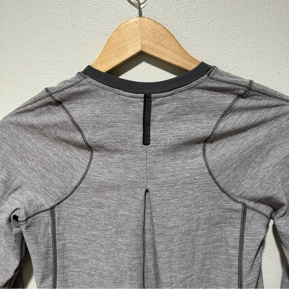 Lululemon Tuck and Flow Top - Picture 12 of 12